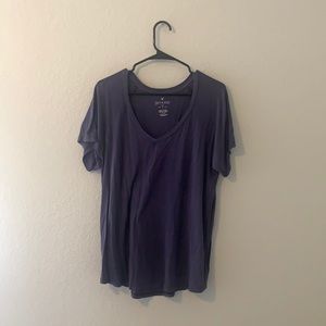 American Eagle Soft and Sexy V neck!